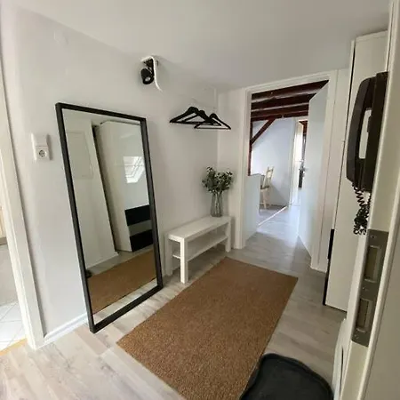 Mainblick Voll Ausgestattet, Kueche, Klima, Wanne Apartment Marktbreit Exterior photo
